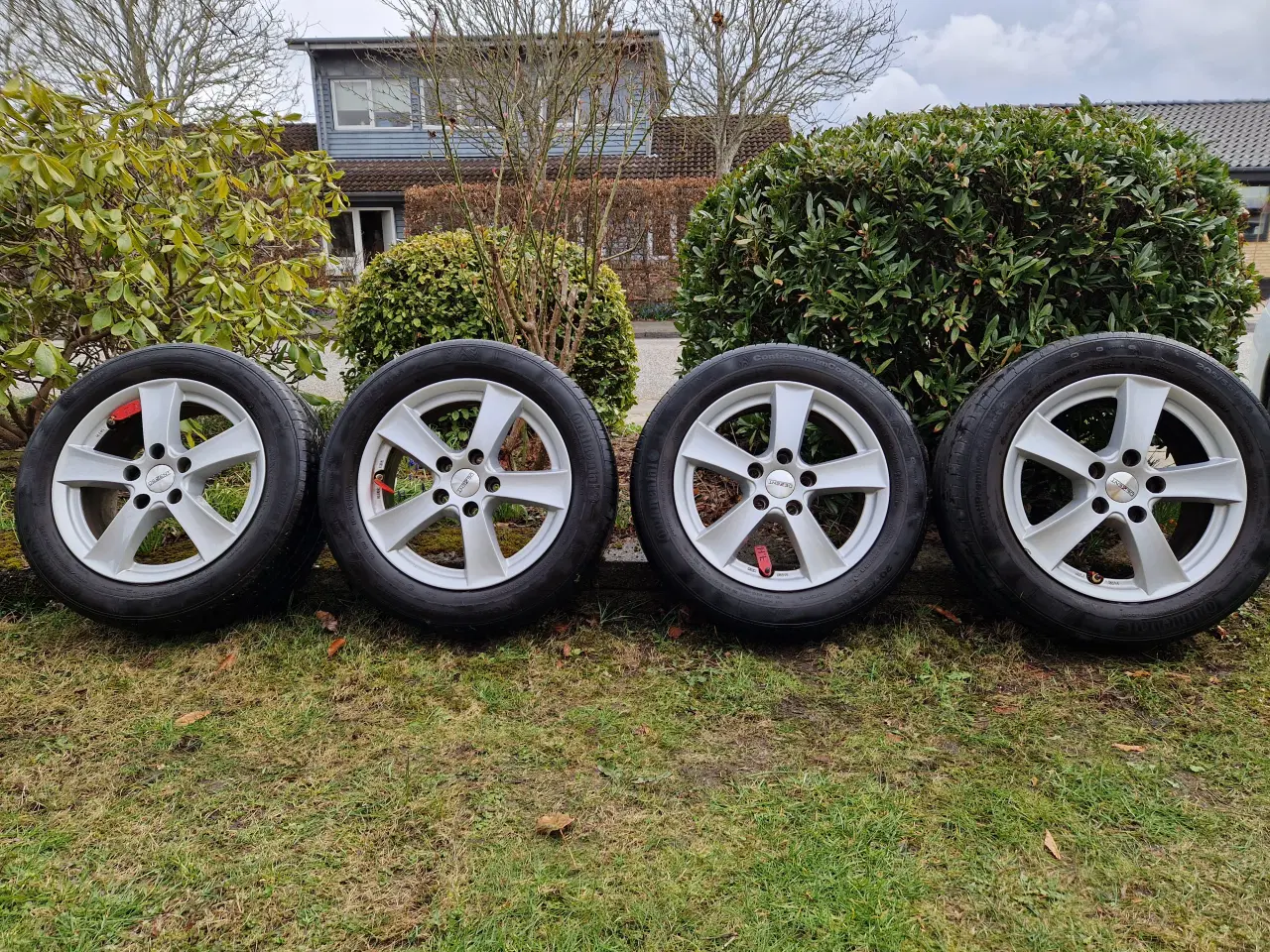 Billede 1 - DEZENT KBA Alufælge 6,5J X 16 til Toyota Auris