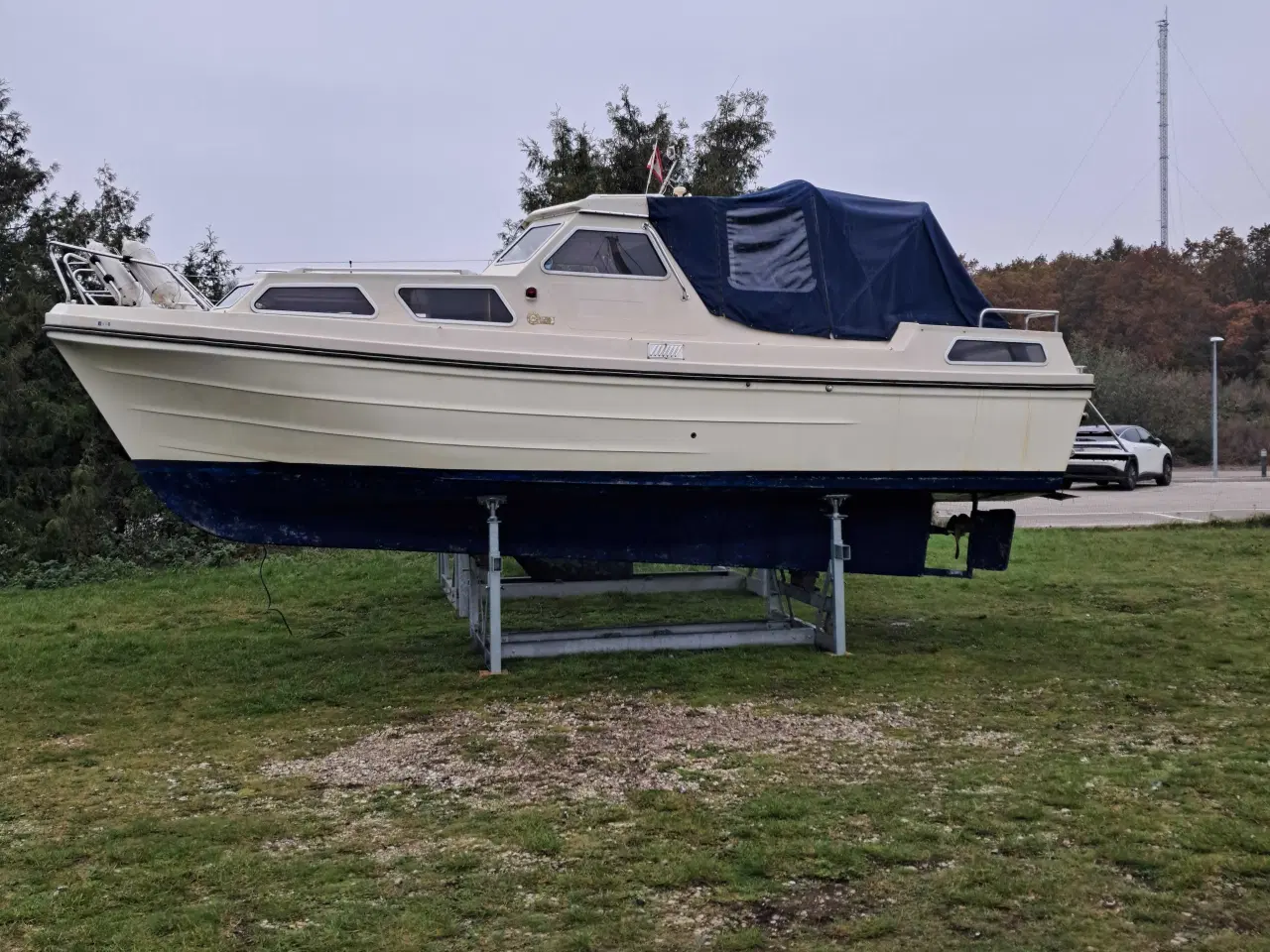 Billede 5 - Velholdt Myra 25 med nyere motor og ny kaleche