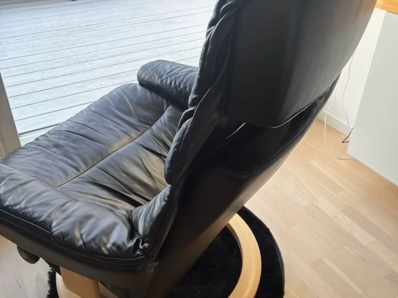 Billede 2 - Stressless Læder lænestol sort