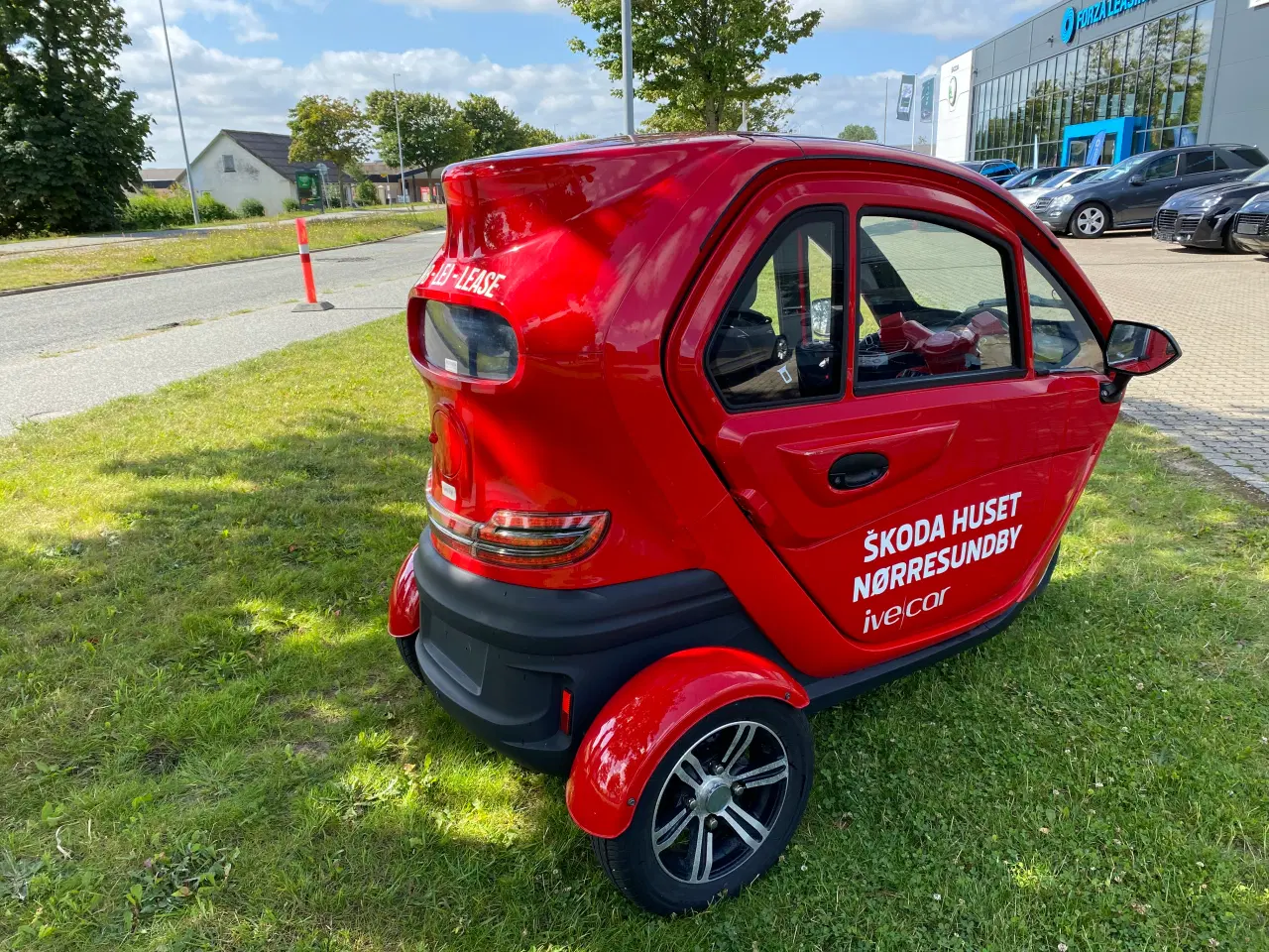 Billede 3 - Smart lille kabinescooter til 2!