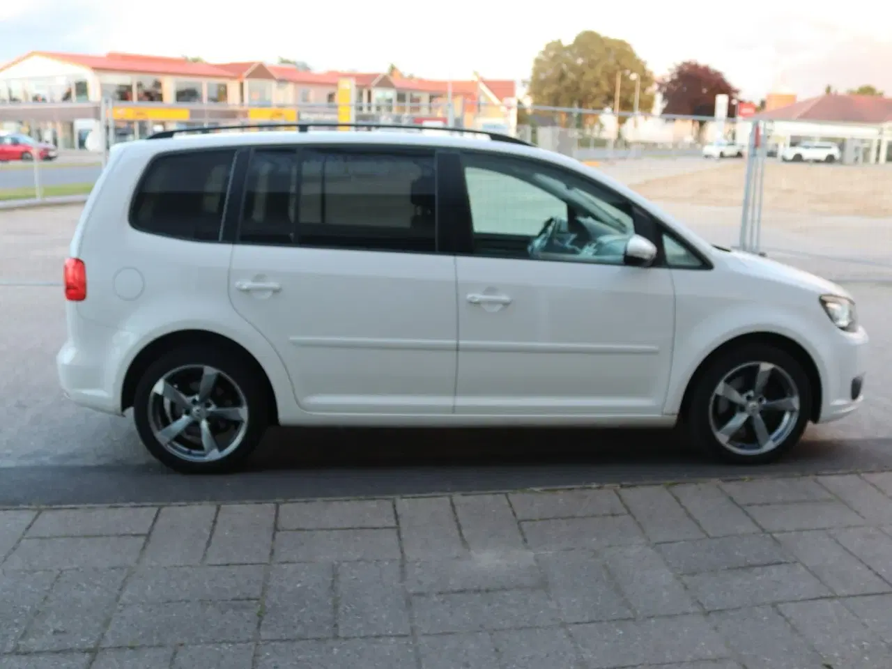 Billede 8 - VW Touran 2,0 TDi 140 Comfortline DSG BMT 7prs