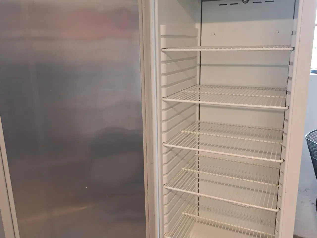 Billede 3 - industrikøleskab Gram 