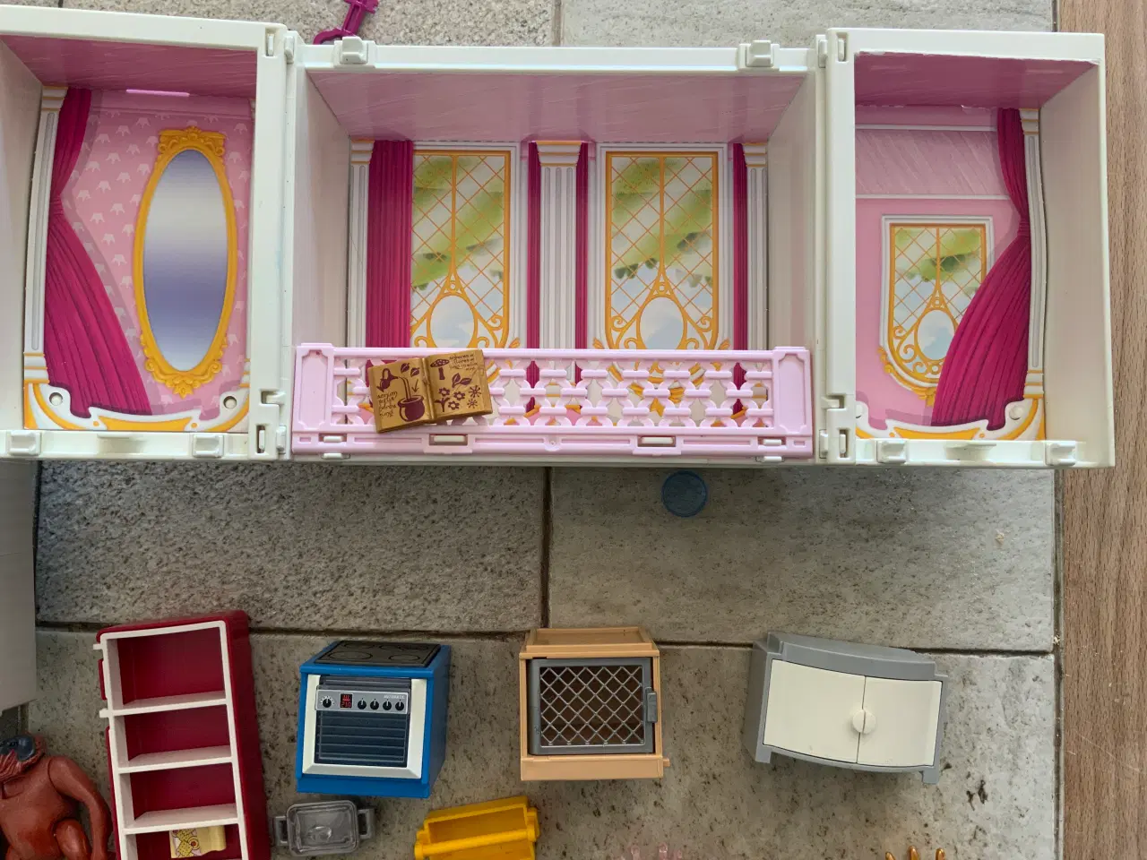 Billede 5 - PLAYMOBIL med mange figurer