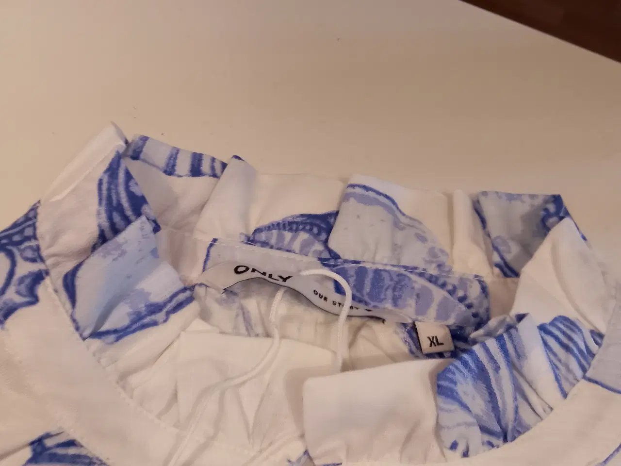 Billede 4 - Kjole i str XL 