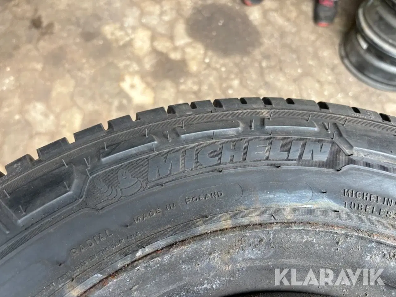 Billede 4 - Dæk på stålfælge Continental + michelin 4 styk