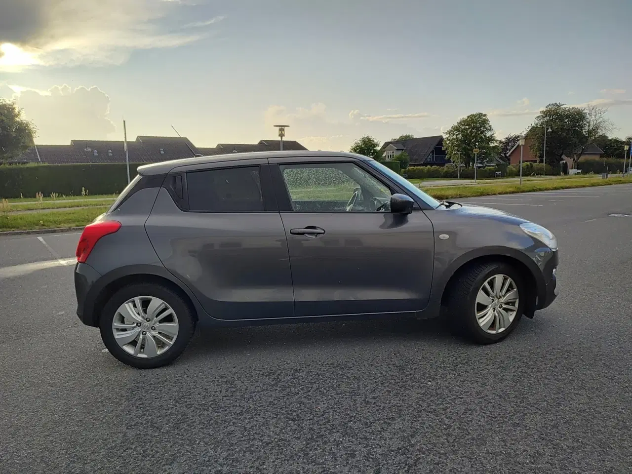 Billede 8 - Suzuki Swift 1,2 Dualjet Club Gold
