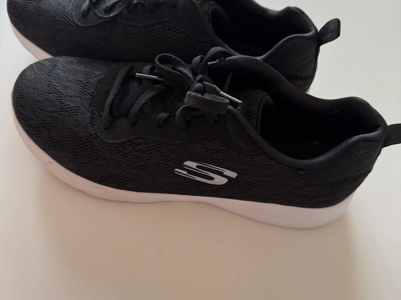 Billede 2 - Skechers sko