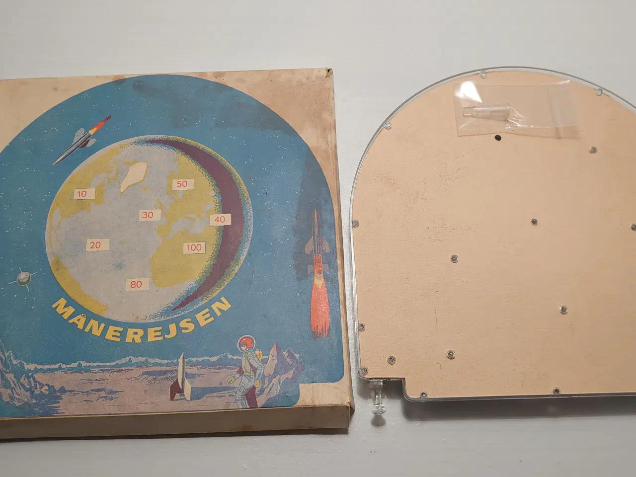 Billede 4 - Månerejsen. Kuglespil fra ca. 1965 i orig. kasse.