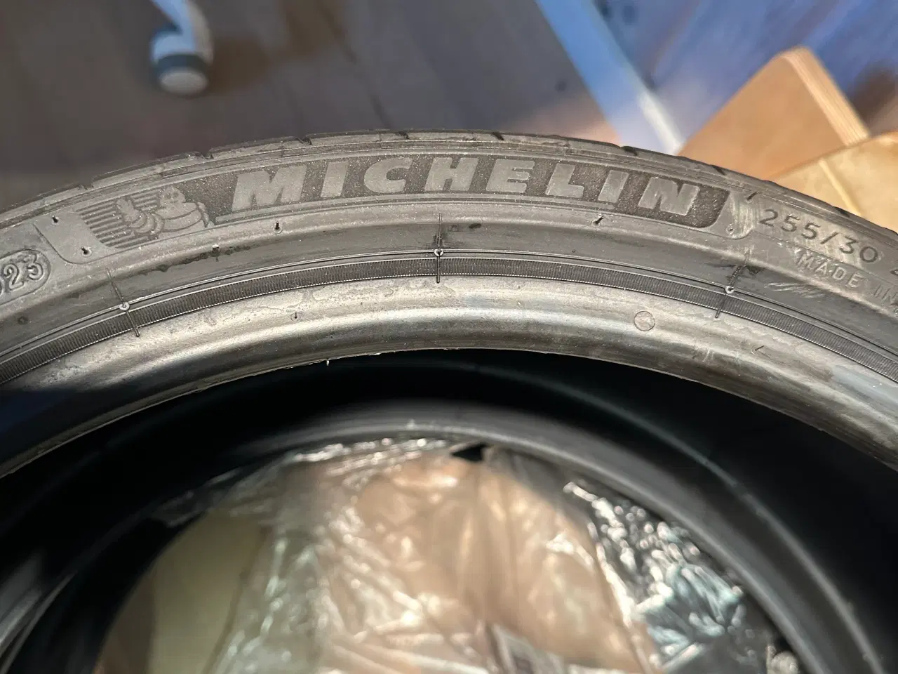 Billede 4 - 2 stk. Michelin sommerdæk