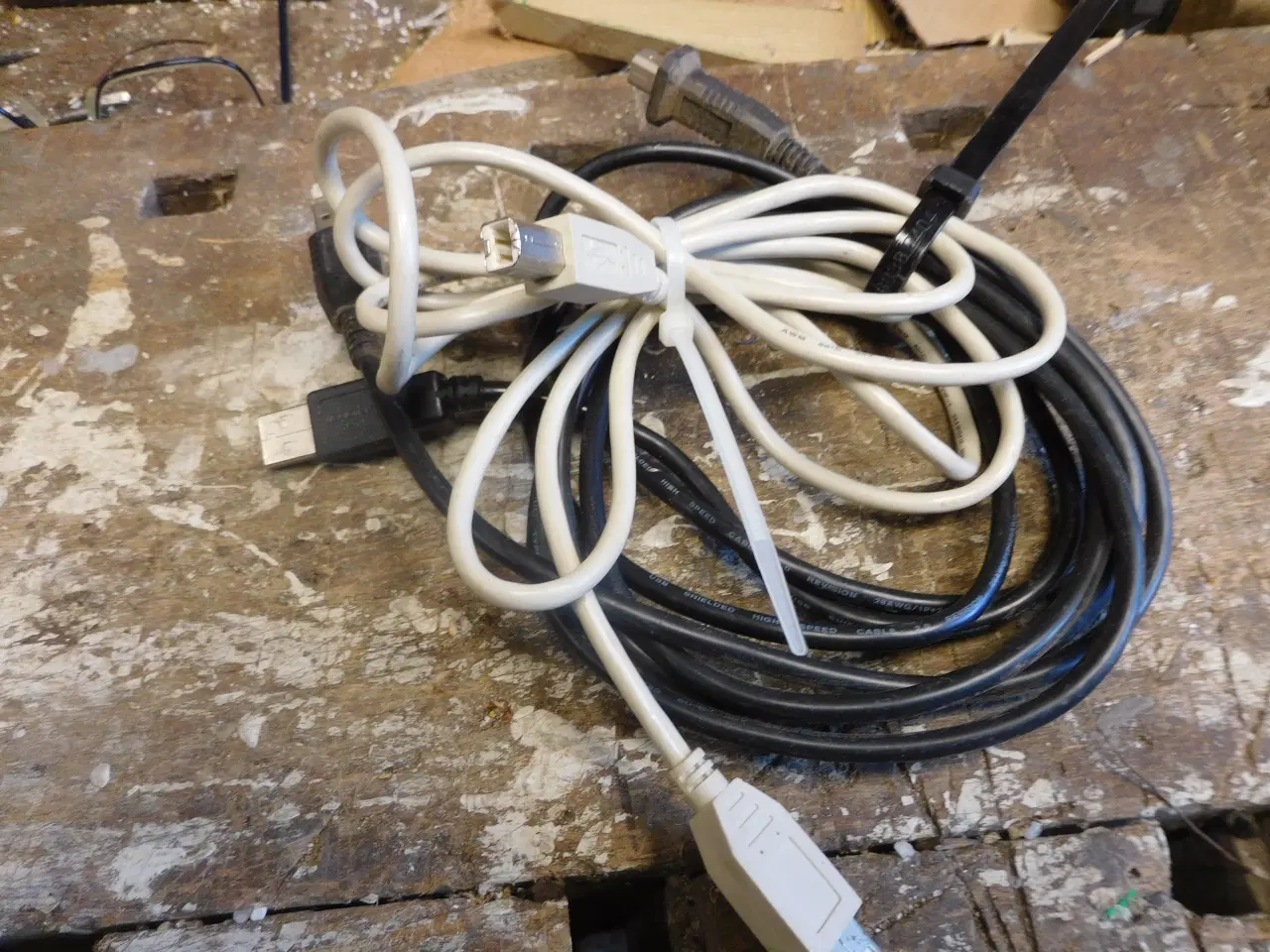 Billede 5 - Mange forskelige Kabler