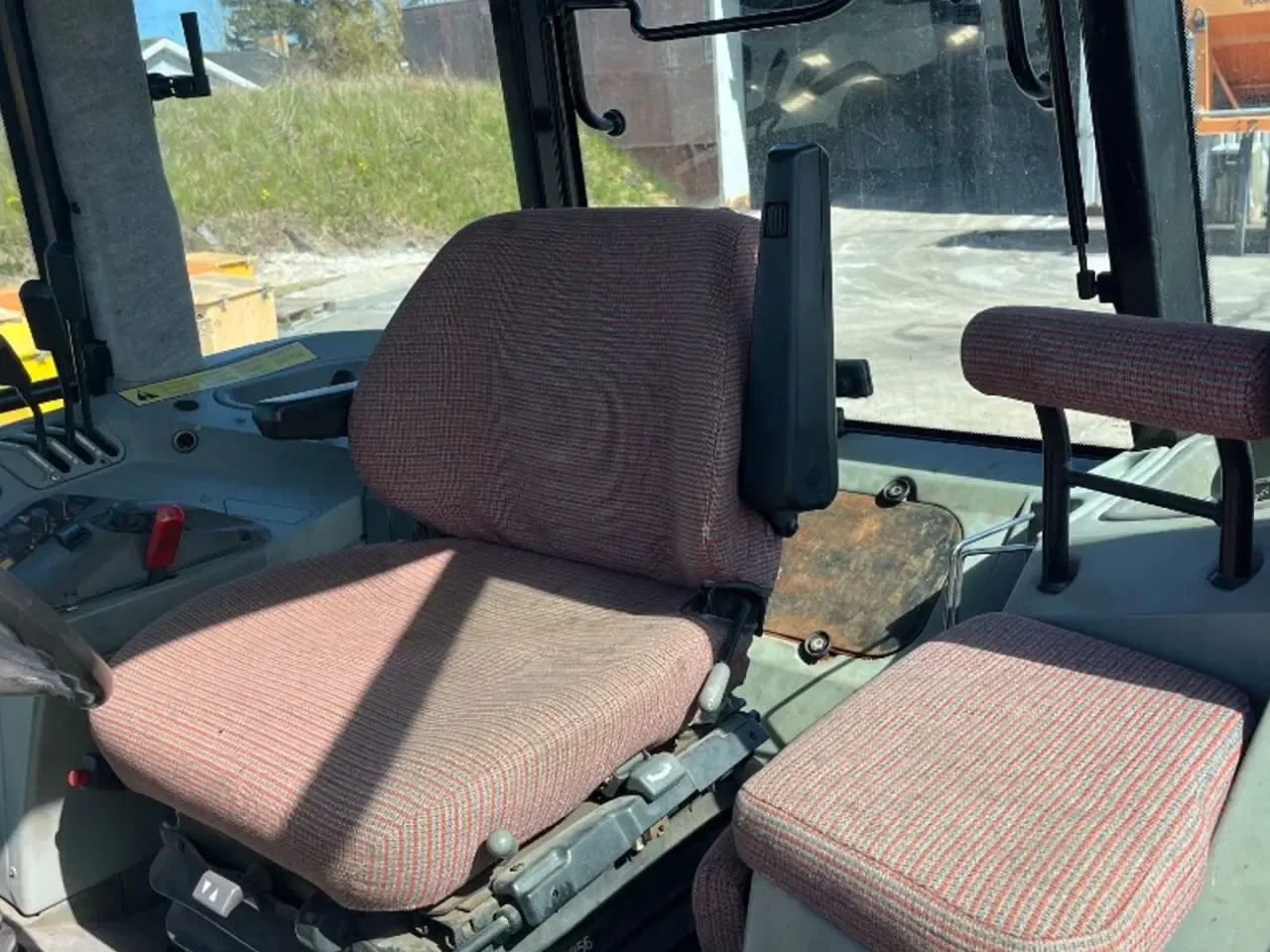 Billede 5 - Massey Ferguson 6130 DYNASHIFT med HEVA frontlift
