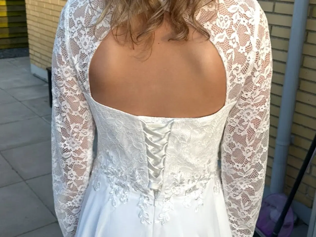 Billede 5 - Konfirmationskjole 