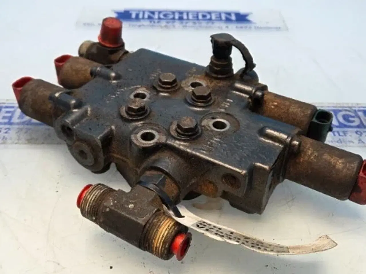 Billede 13 - New Holland T7.315 Hydraulikventil 87523105