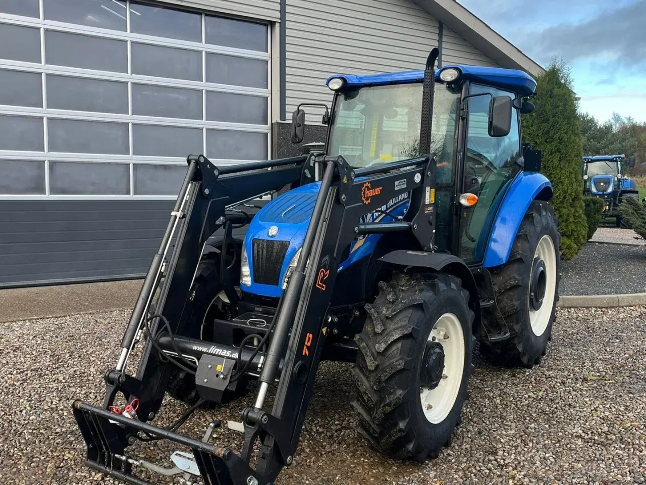 Billede 7 - New Holland TD5.75 Med frontlæsser med parallelføring, 3die funktion, euro-skifte