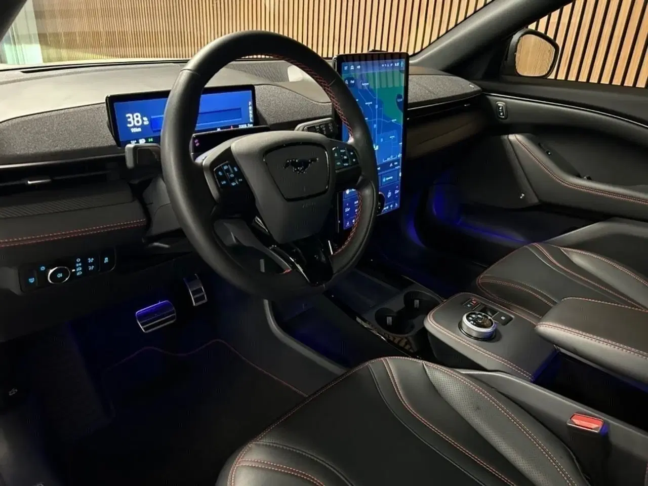 Billede 10 - Ford Mustang Mach-E 75 Premium Standard Range AWD