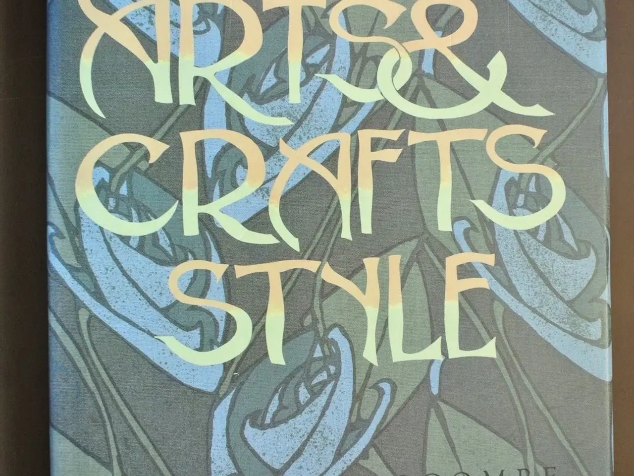 Billede 1 - arts and crafts style, by isabelle anscombe, emne: