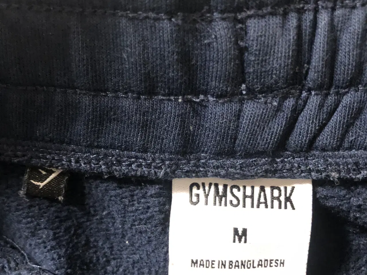 Billede 2 - Gymshark pants str M