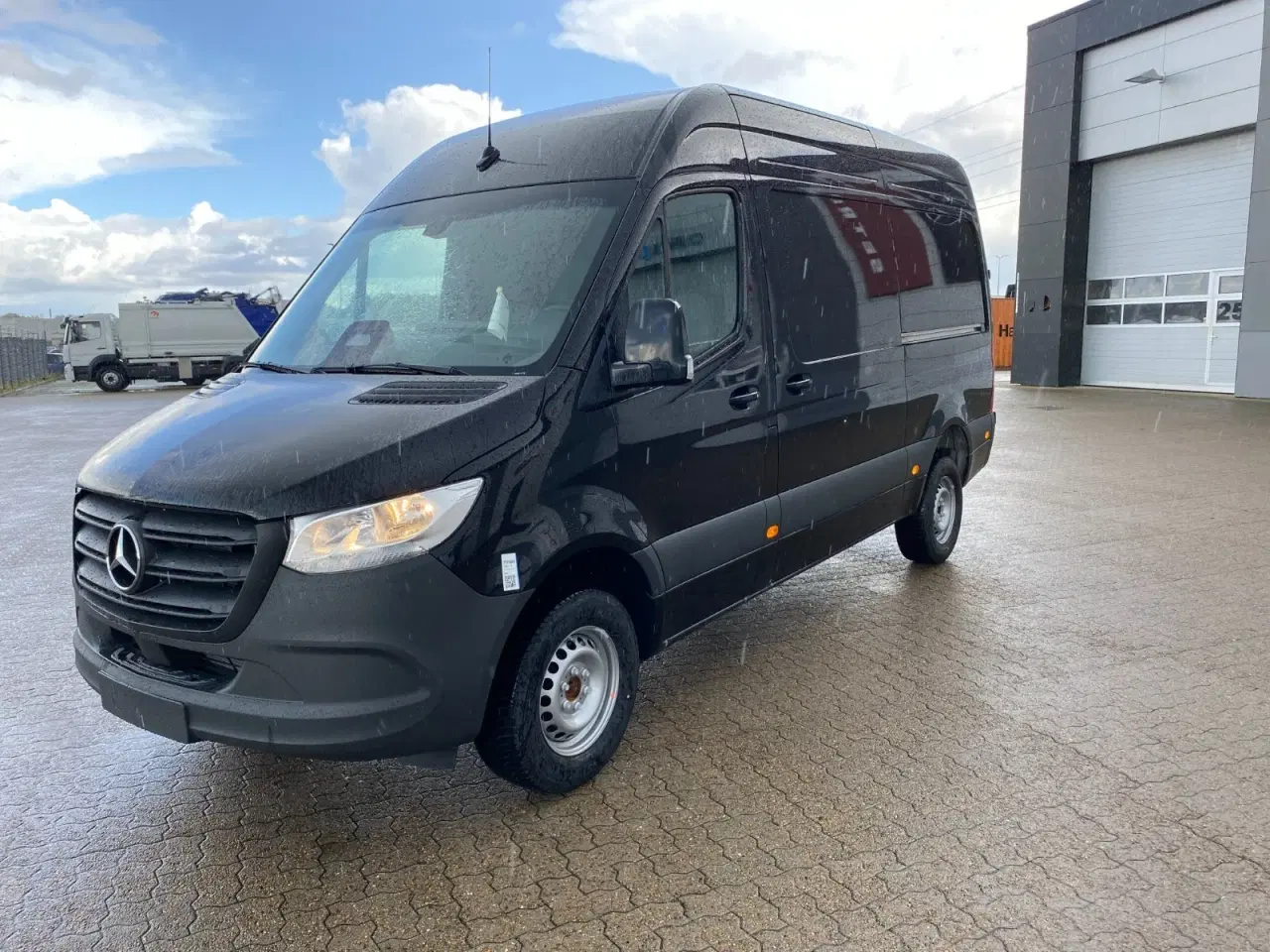 Billede 1 - Mercedes Sprinter 317 2,0 CDi A2 Kassevogn aut. RWD