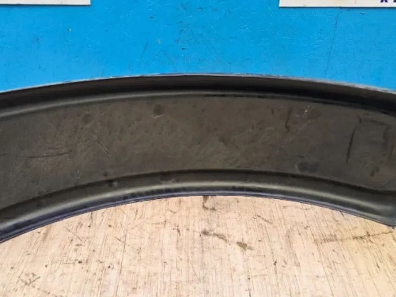 Billede 4 - New Holland Traktor Hjulskærm