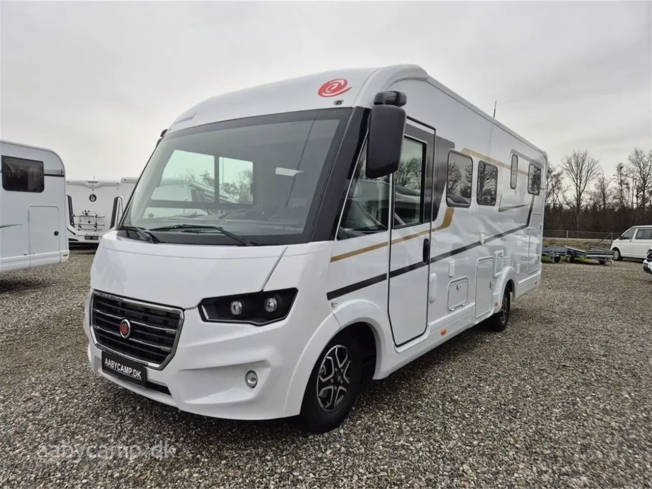 Billede 4 - 2026 - Euramobil Integra Line 720   Automatgear. Maxi Chassis 4400 Kg. 180 Hk. 90L Brændstoftank. Automatisk Klima. Lithium Batteri. Udendørs Bruser. Udvendigt Gasudtag.