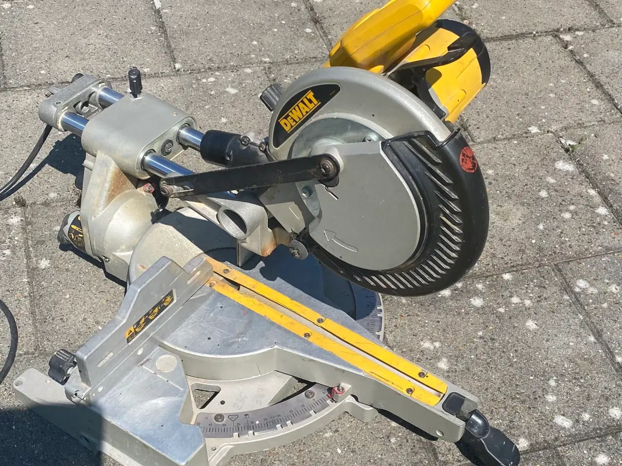 Billede 3 - DeWalt kap geringssav 