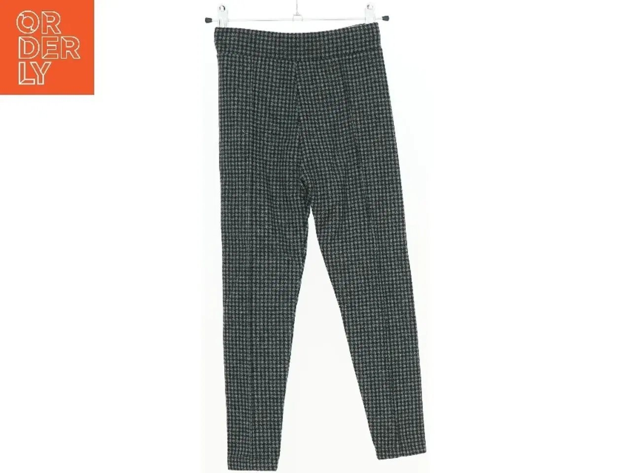 Billede 1 - Bukser (str. 134 cm)