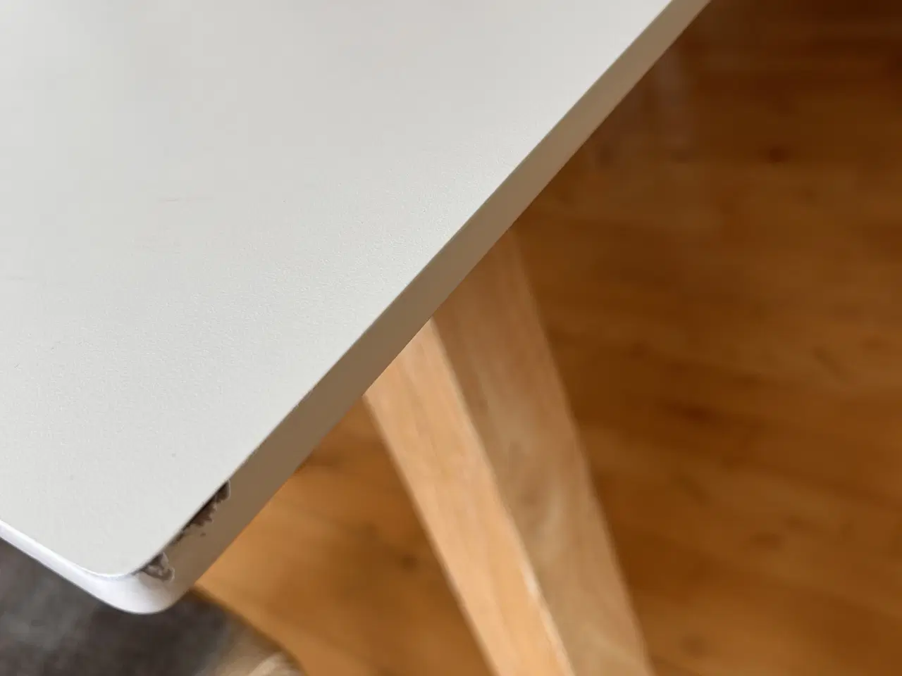 Billede 3 - Spisebord med udtræk til 2 plader