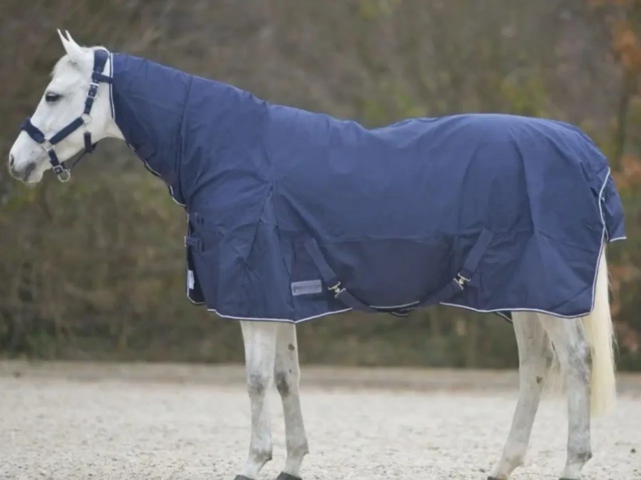 Billede 1 - Regndækken med fast hals 145