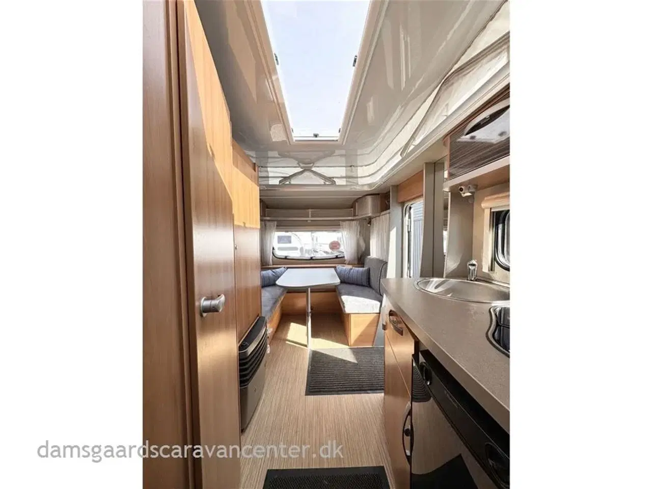 Billede 12 - 2015 - Hymer Feeling 425   Dobbeltseng-Mover-Let vogn