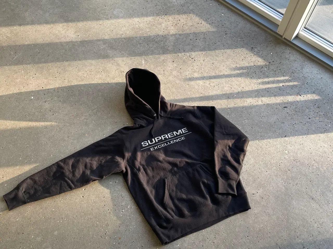 Billede 2 - Helt ny unik Supreme hoodie