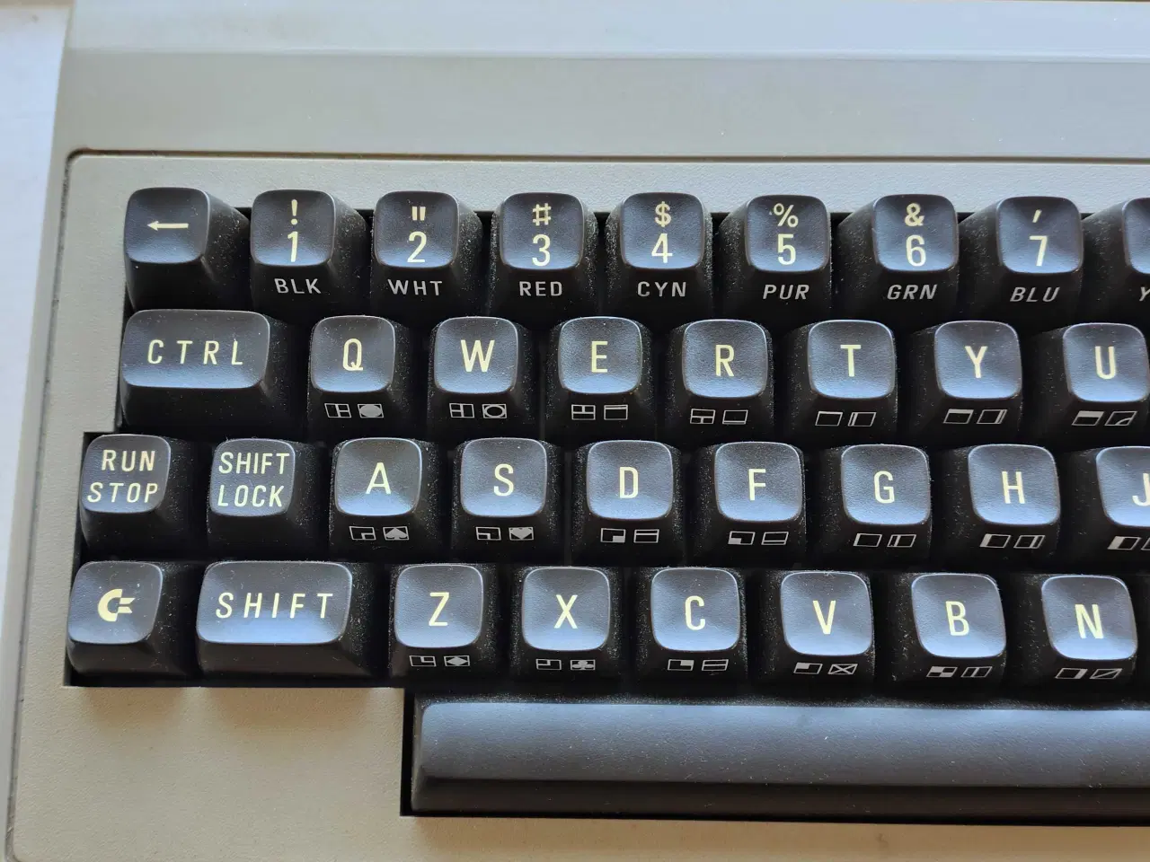 Billede 15 - Retro-perle: Commodore 64 i original kasse