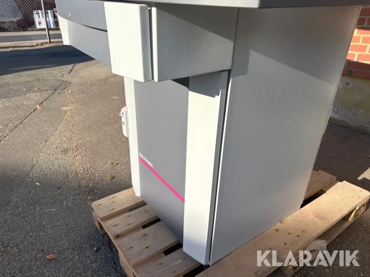 Billede 11 - IT arbejdsstation Rittal 2 styk