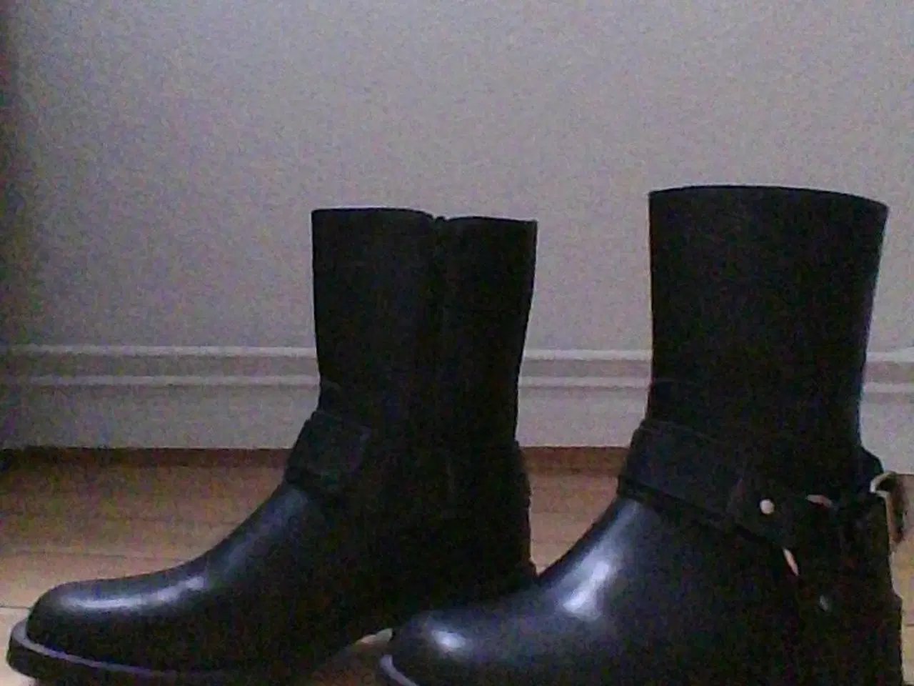 Billede 1 - Sorte læder støvler