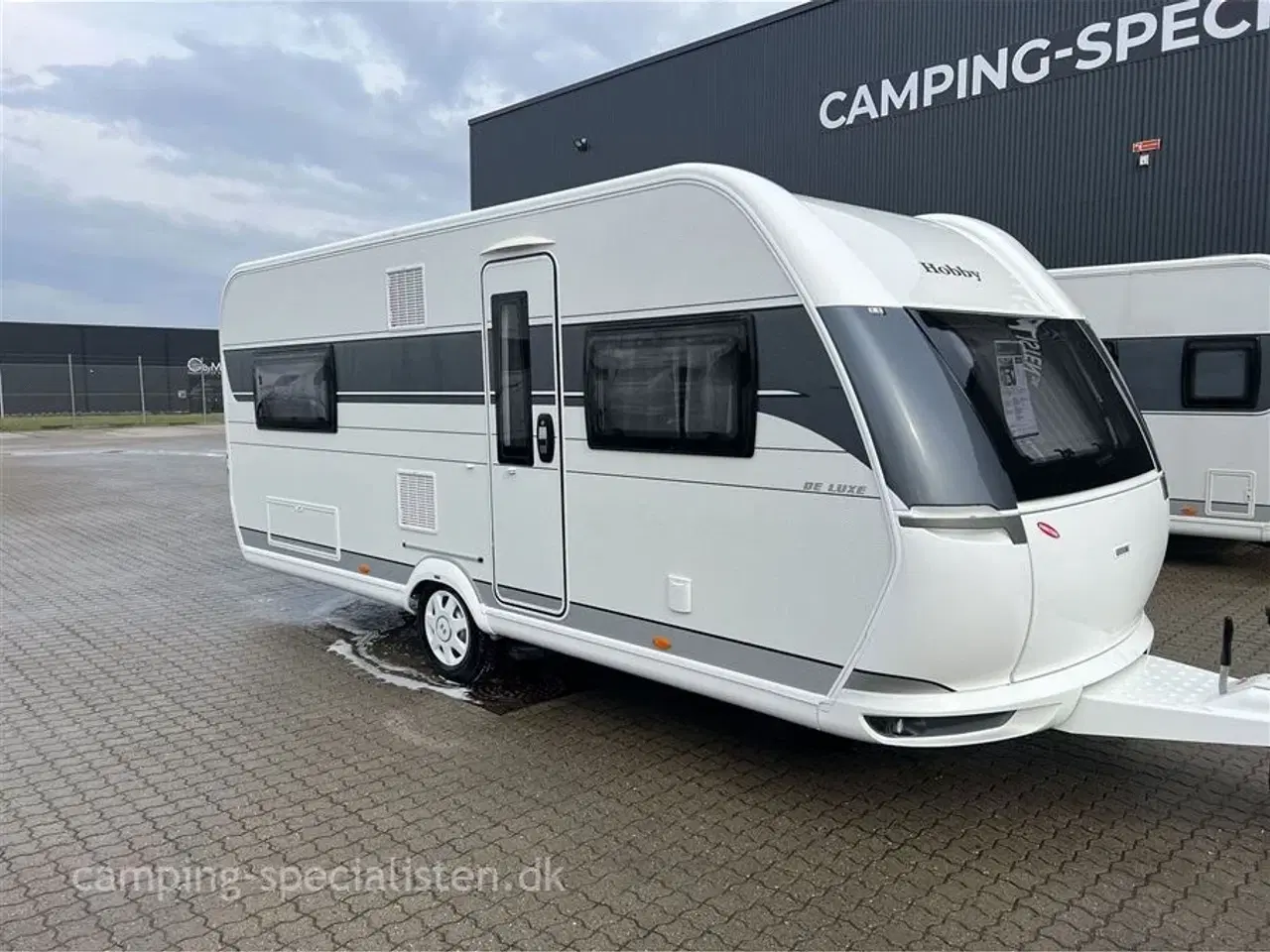 Billede 2 - 2021 - Hobby De Luxe 540 FU   Hobby De Luxe 540 FU 2021 – Se den nu hos Camping-Specialisten i Silkeborg