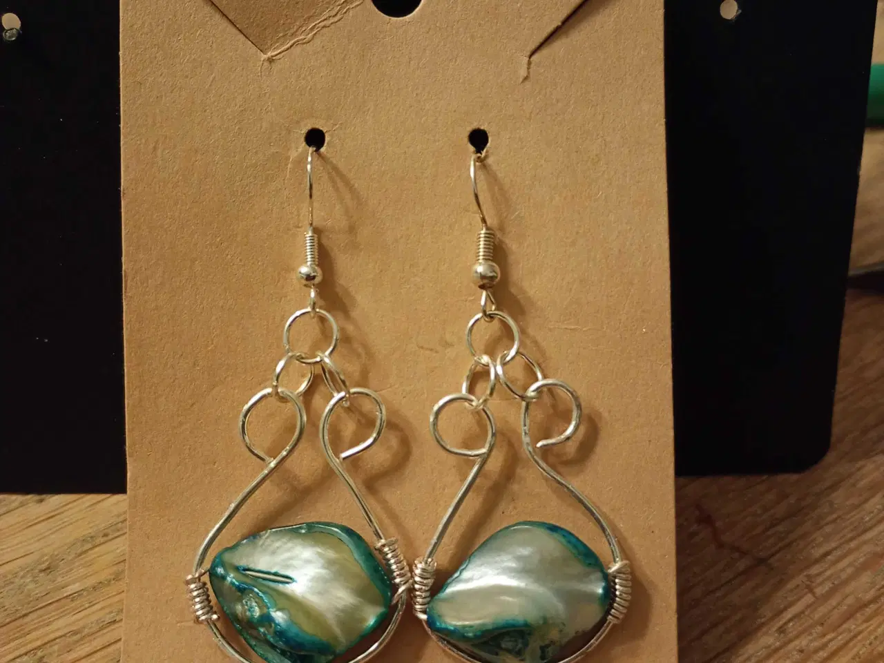 Billede 1 - Perlemors øreringe