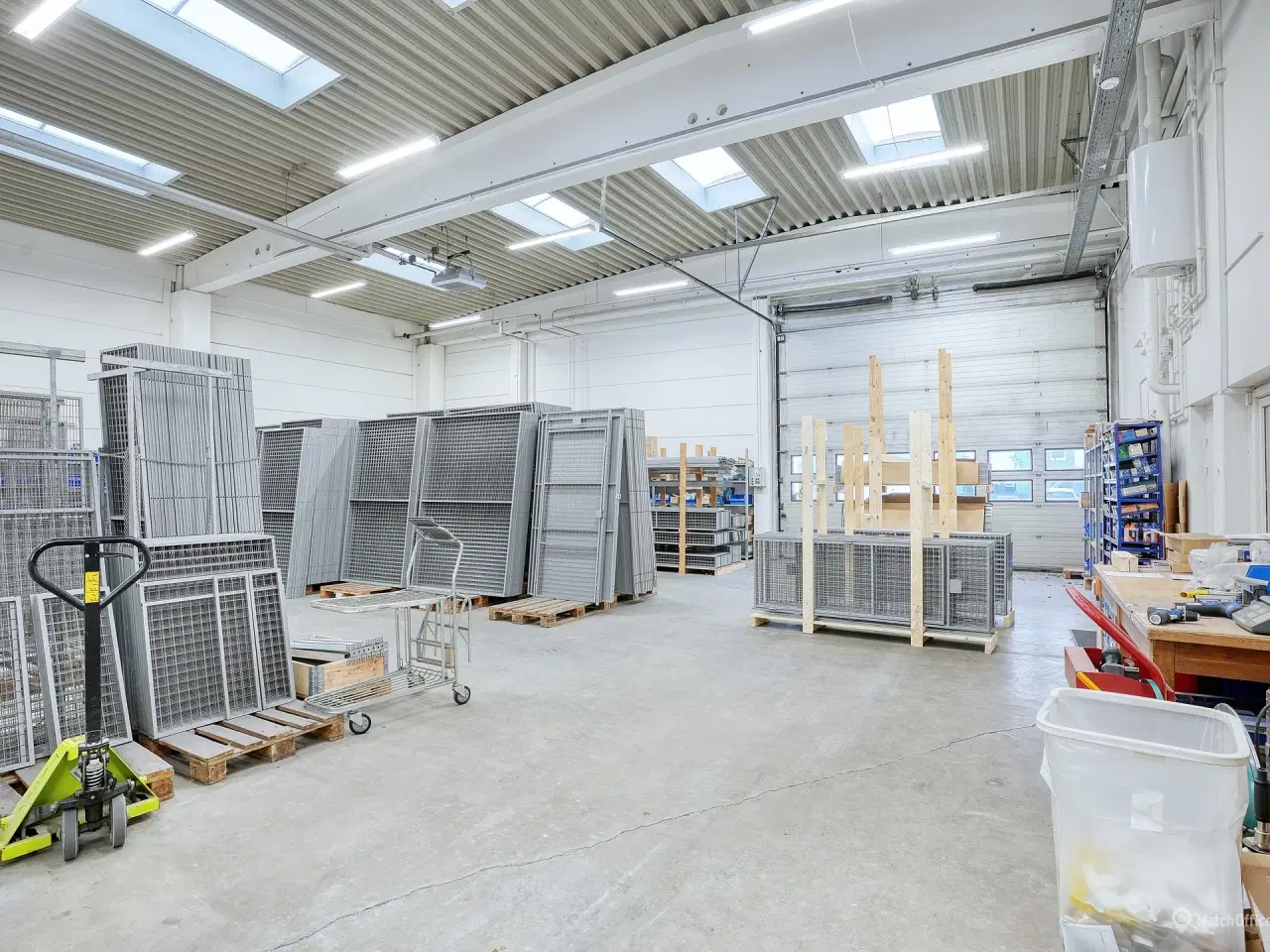 Billede 7 - Højloftet lager med administration. God beliggenhed tæt ved motorvejsafkørsel 27. Greve