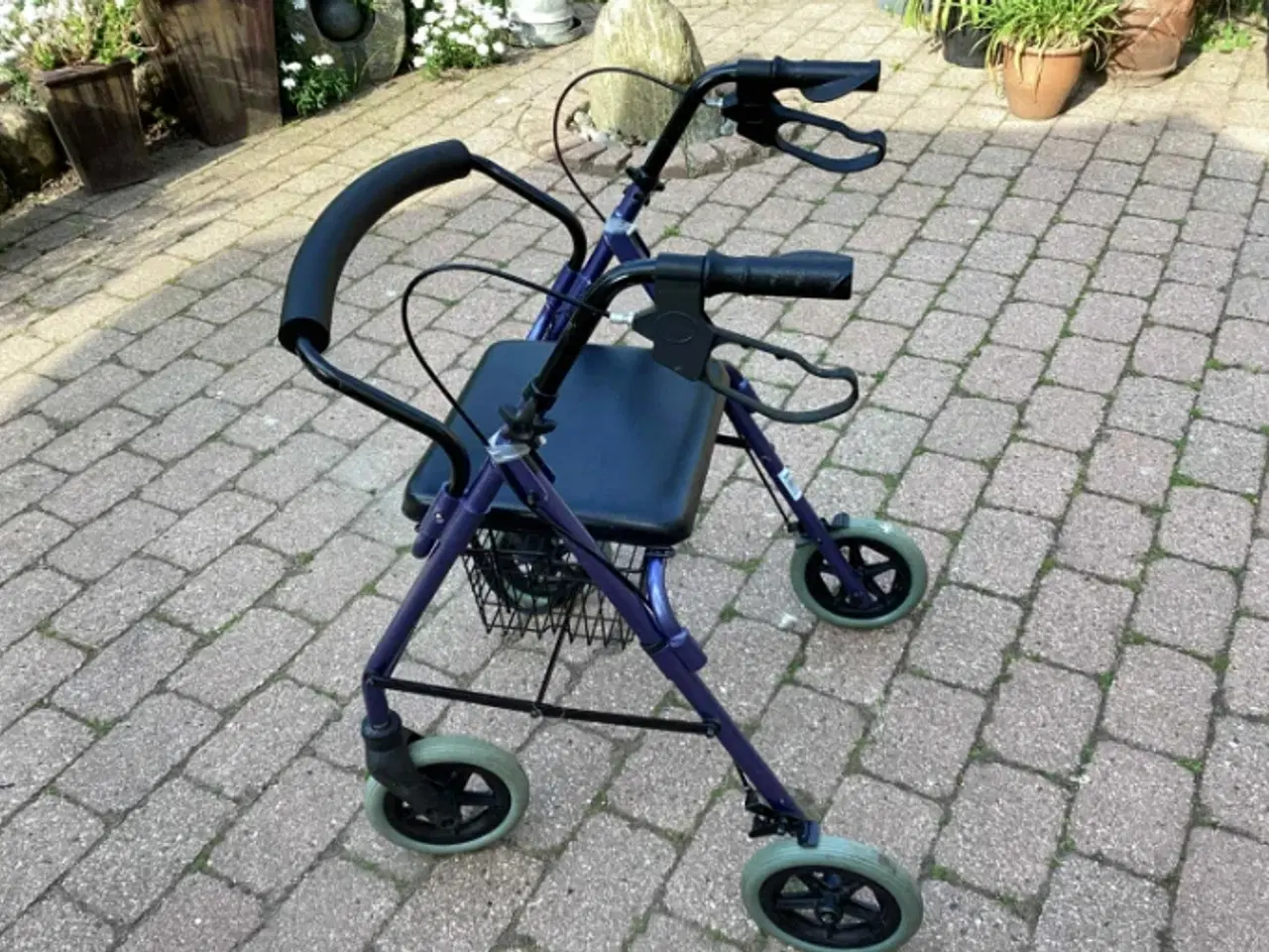 Billede 3 - Rollator alluminium med ryglæn