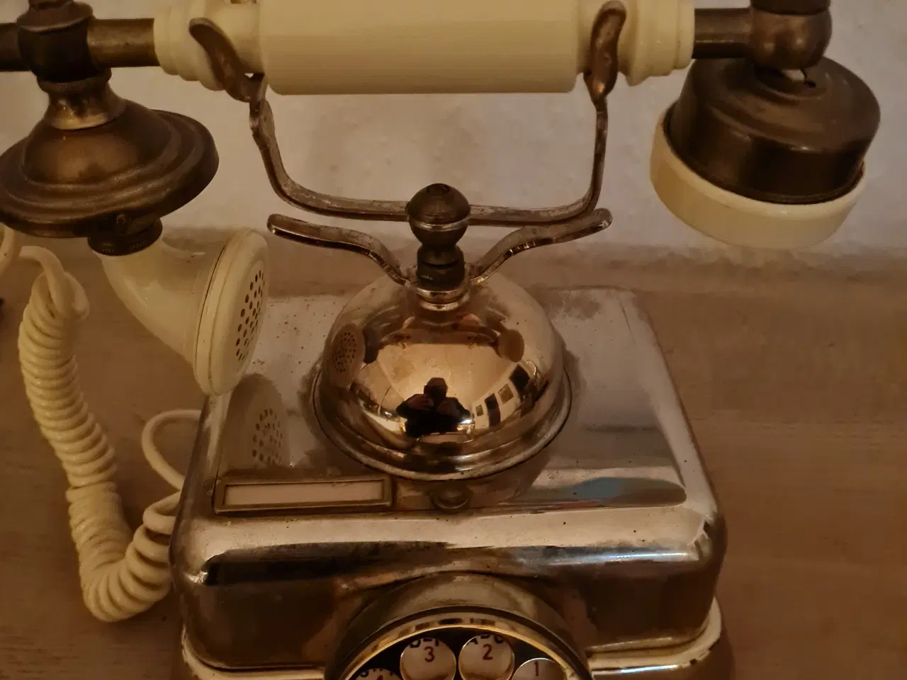 Billede 3 - Gamle telefon