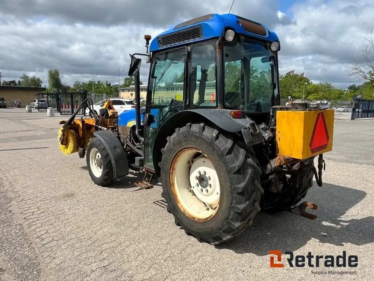 Billede 4 - New Holland TN75F med hydraulisk kost