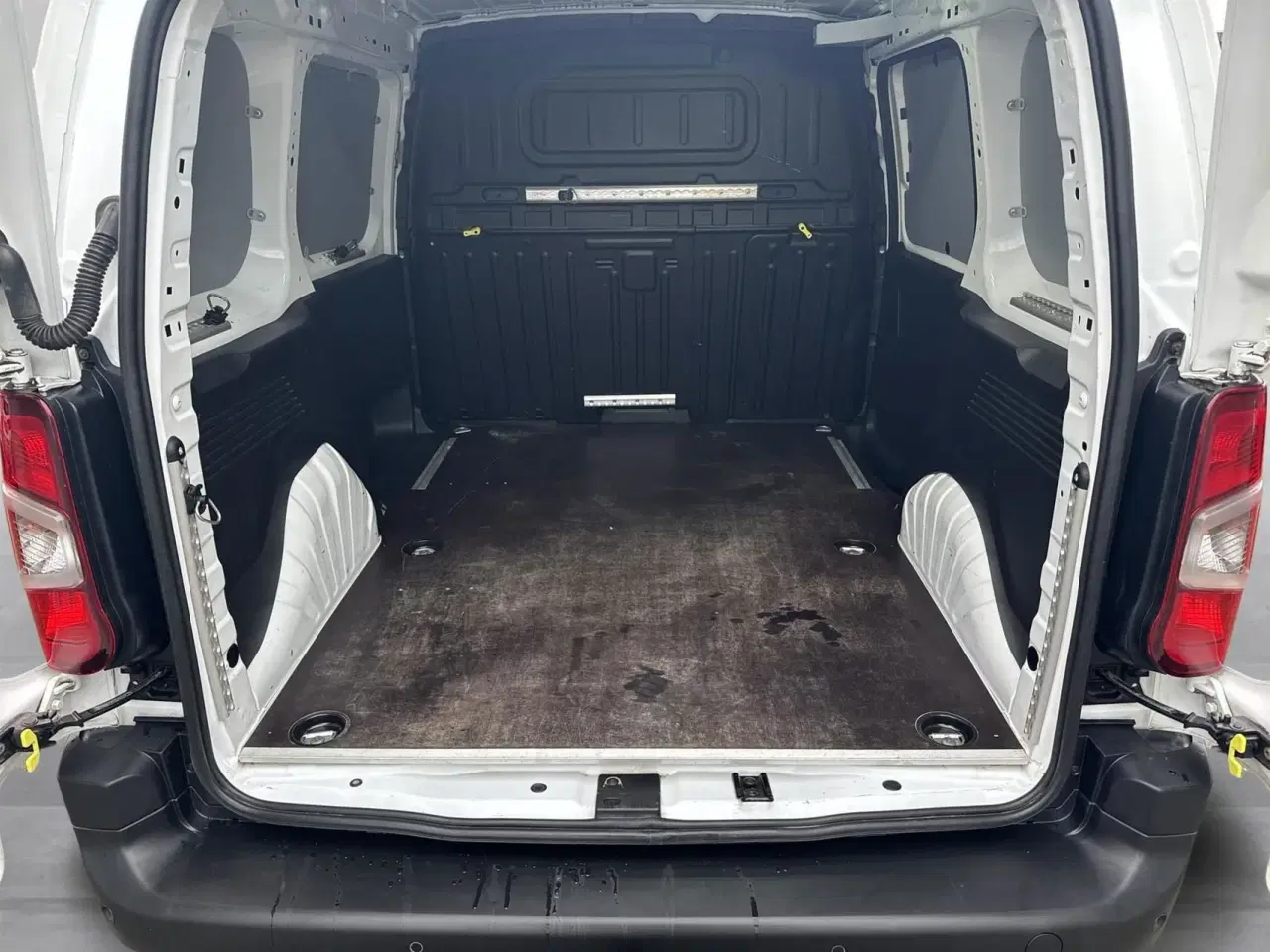 Billede 10 - Toyota Proace City Medium 1,5 D Comfort Smart Active Vision Dobbelt Bagdør 102HK Van