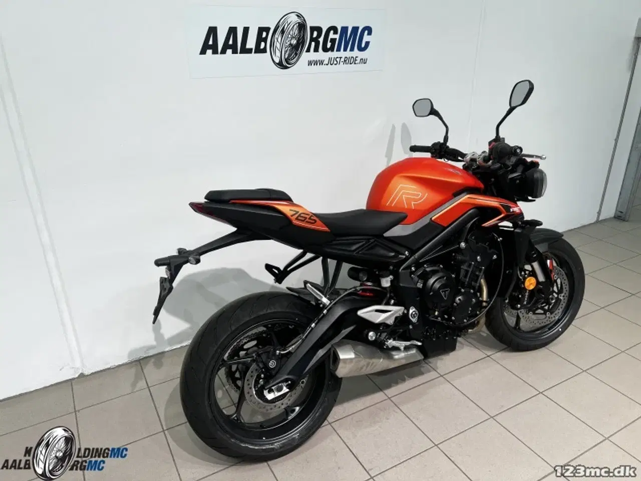 Billede 4 - Triumph Street Triple R Matt Baja Orange
