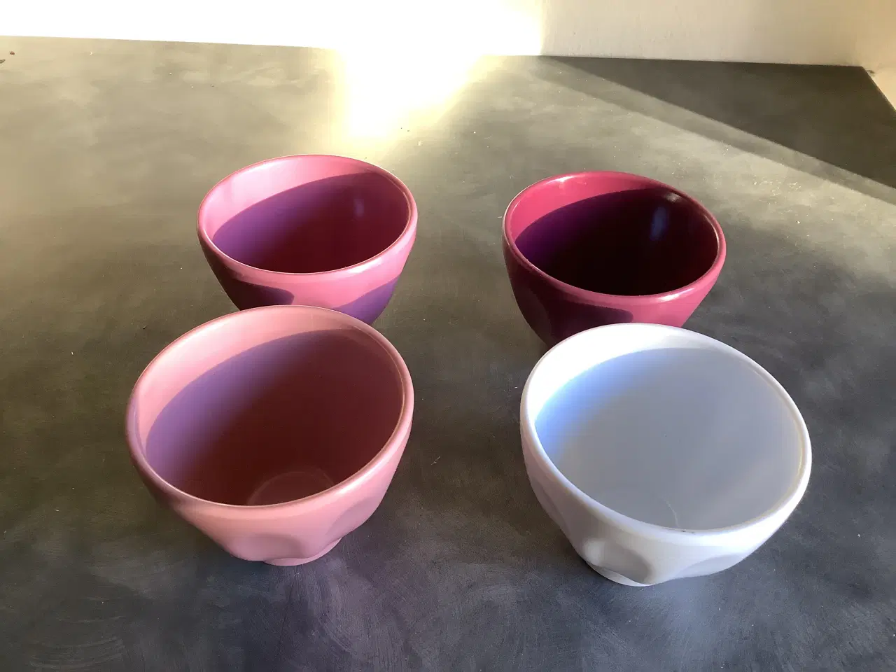 Billede 1 - 4 små fine skåle 