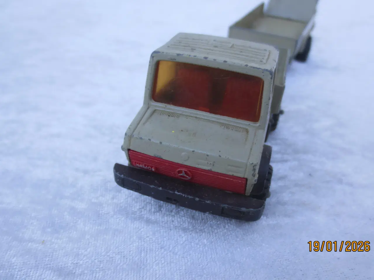 Billede 2 - 1 stk modelbil Mercedes Benz Unimog