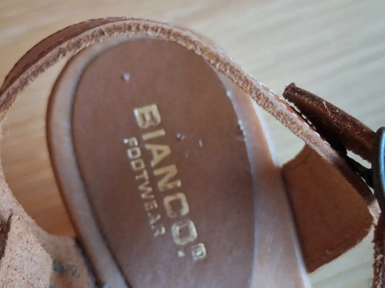 Billede 4 - Sandaler str. 38