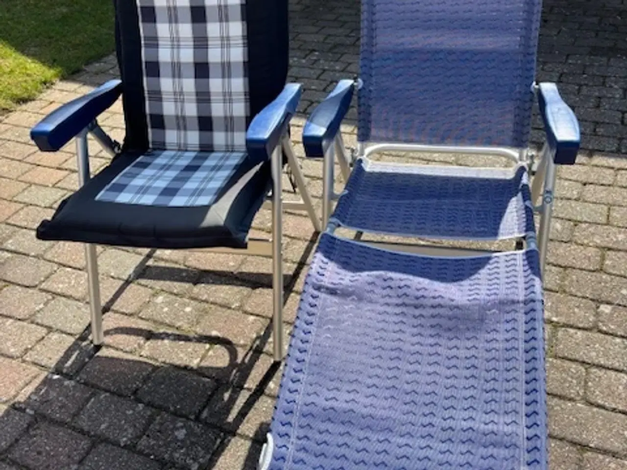 Billede 3 - To alustole med hynder