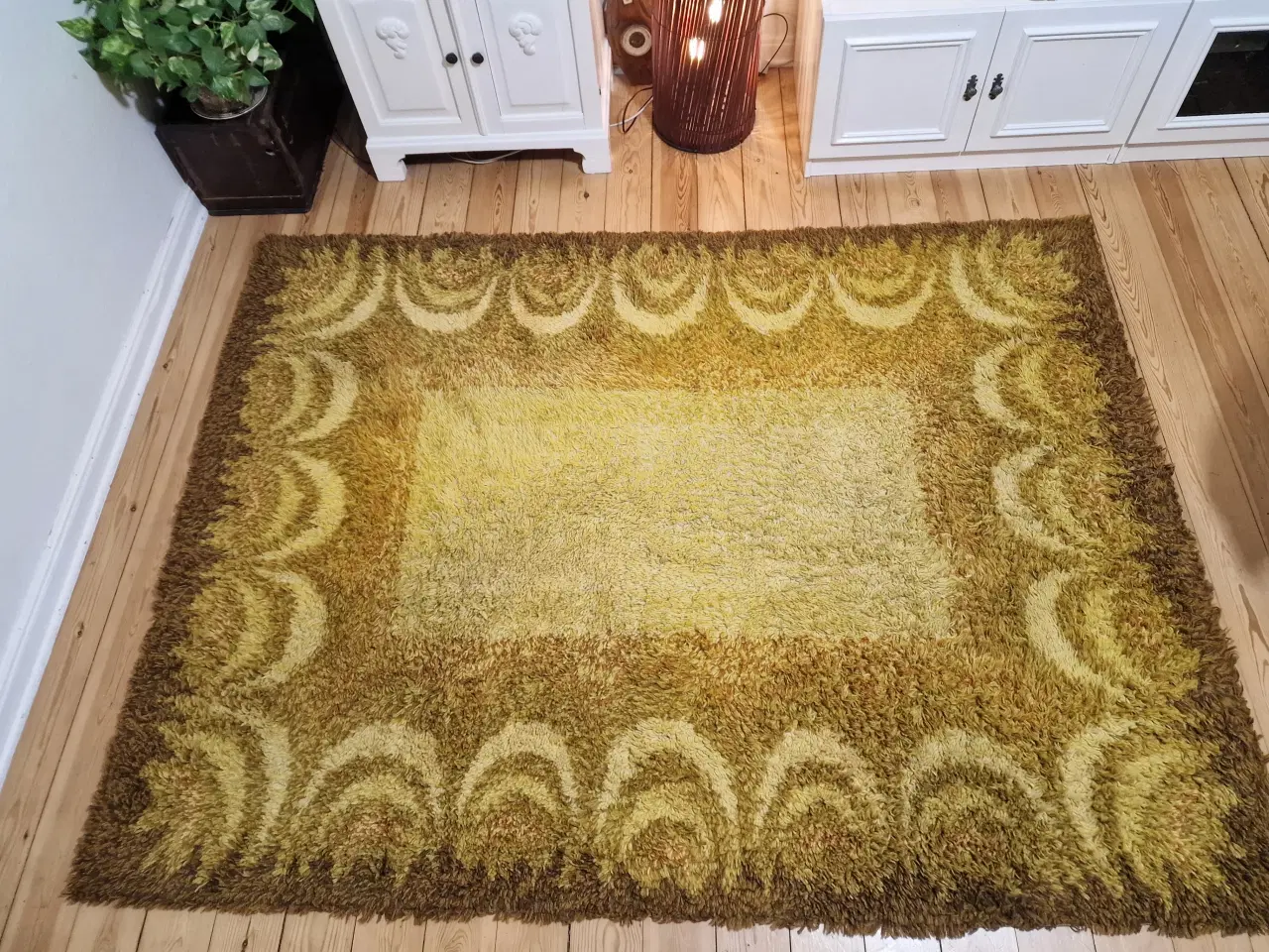 Billede 3 - Lækkert stort Gram-Rya fra 60'erne.