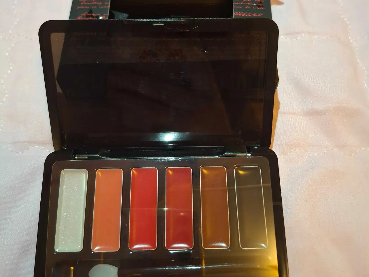 Billede 2 - Crimson Butterfly x Sheglam lip gloss palette