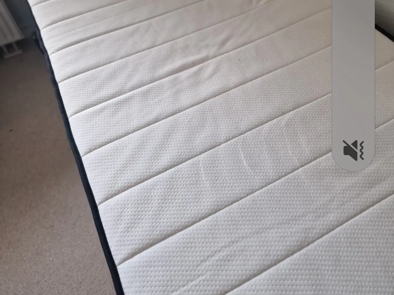 Billede 2 - Elevationsseng MED topmadras 