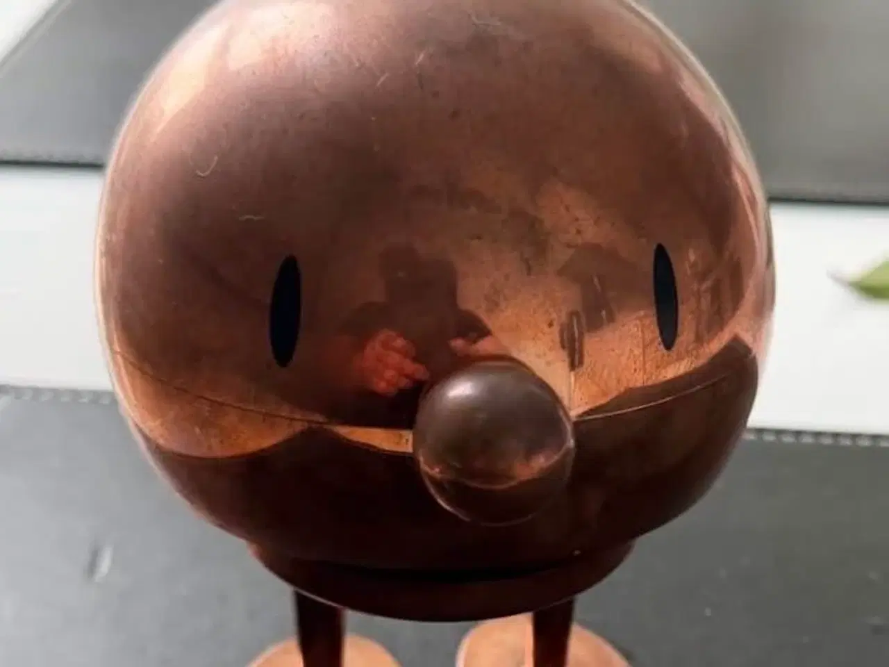 Billede 1 - Hay figur i kobber farve