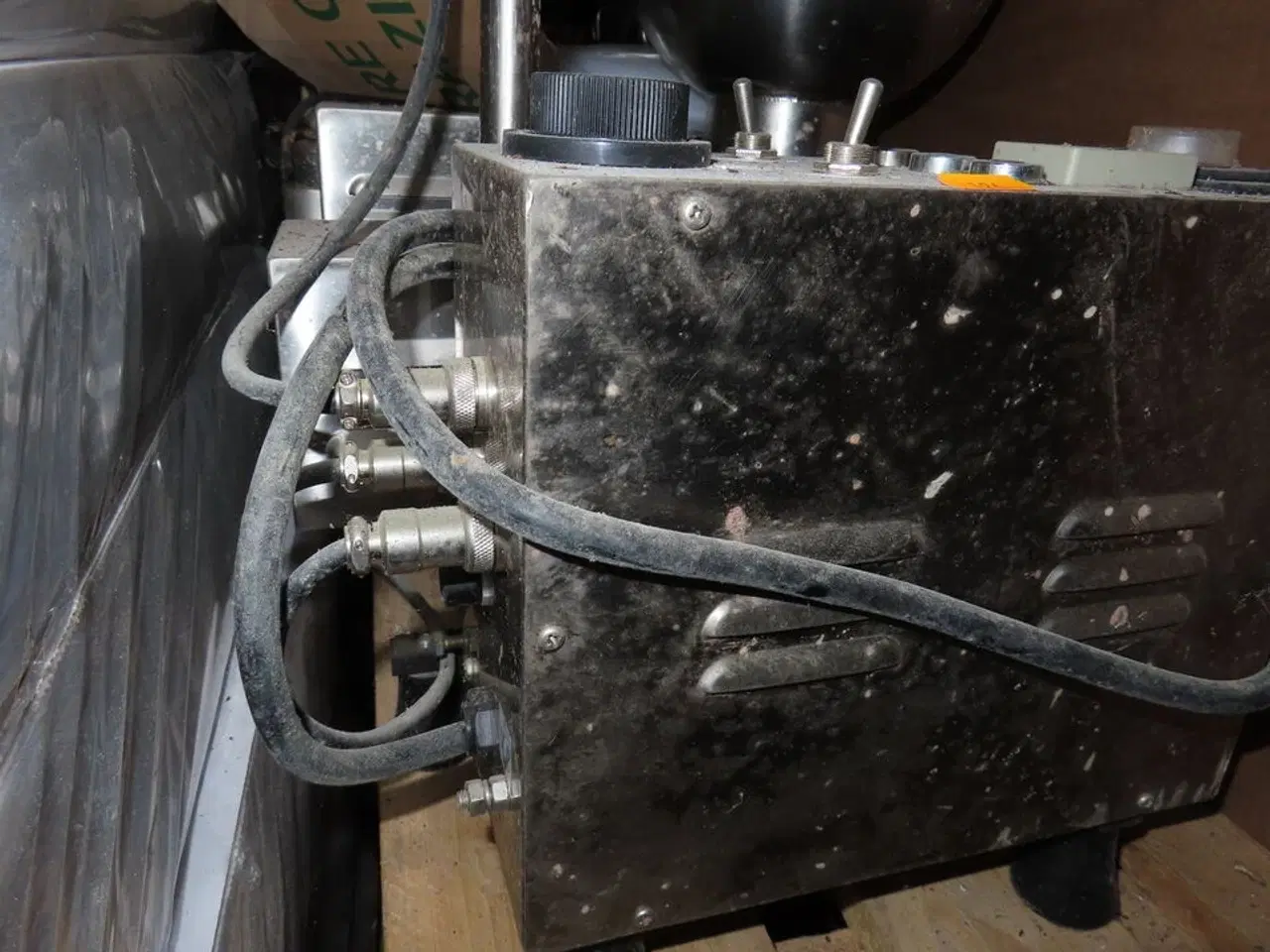 Billede 17 - Div. emballage og donutmaskine